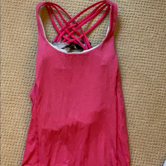 lulu lemon workout top - Picture 2 of 2